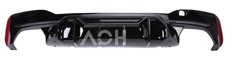 2017-2020 BMW 5 Series G30 (530i/540i/M550i) pre-lci m sport competition style rear bumper diffuser gloss black dual exhaust Close Up