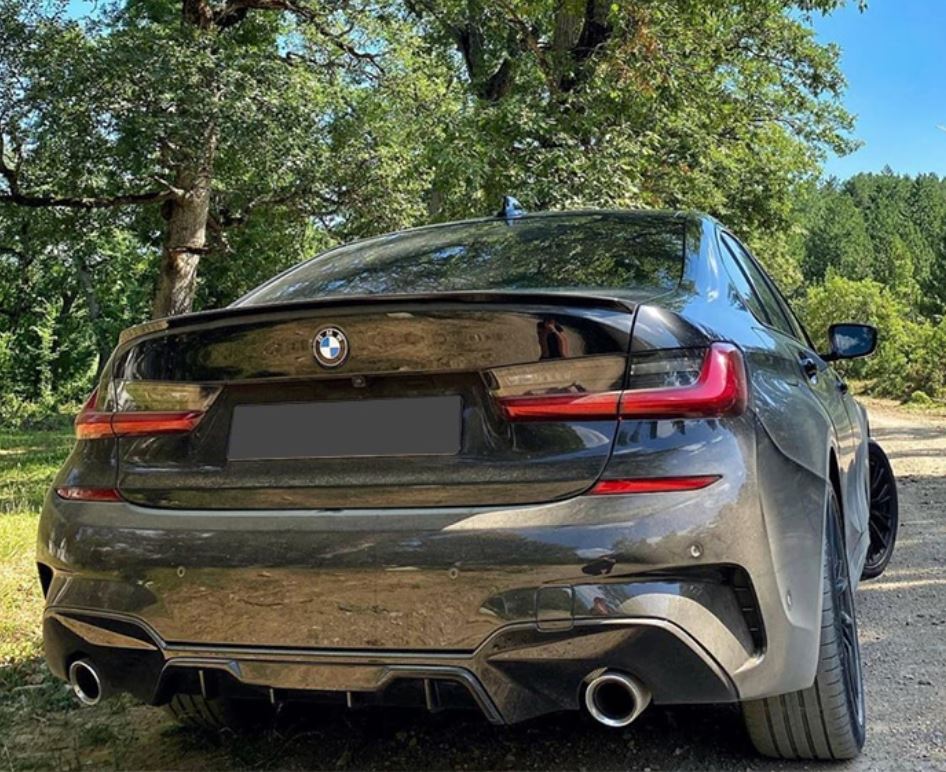 2019-2022 BMW 3 series g20 330i pre-lci m performance competition style rear bumper replica carbon fiber m-sport back right