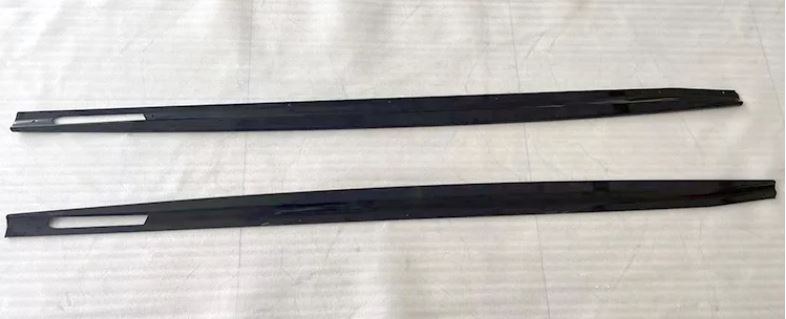 2021-present bmw 4 series g22/g23 (430i/m440i) lci m sport ac style side skirt extensions gloss black close up right