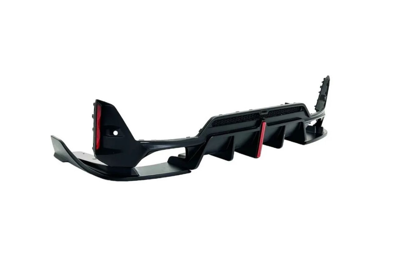 2023-2025 bmw 3 series g20 lci (330i/m340i) m sport led light style rear bumper diffuser gloss black close up