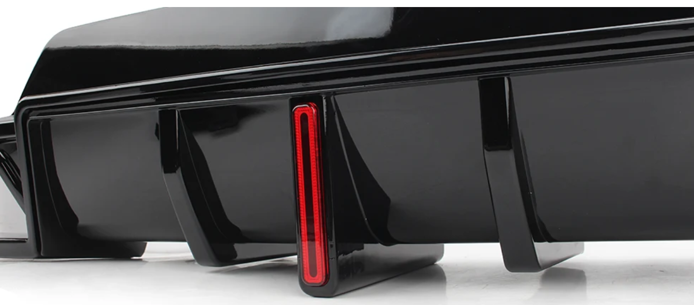 2023-2025 bmw 3 series g20 lci 330i/m340i m-sport led light style rear bumper diffuser gloss black back right close