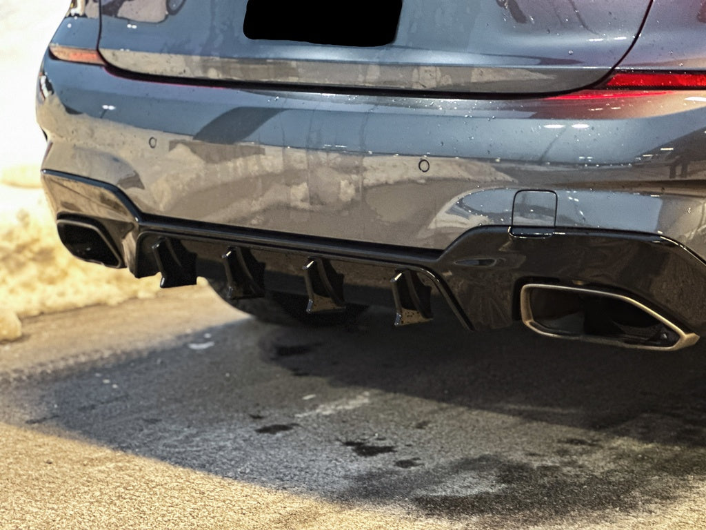 BMW G20 M340i M Performance Speed Rear Diffuser Gloss Black Back Right Close Up