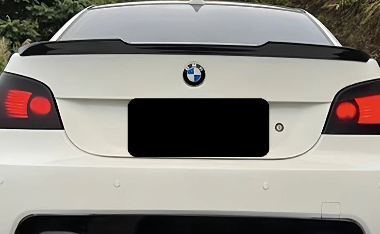 2004-2010 BMW 5 Series E60 M4 Style Spoiler Gloss Black Back Center