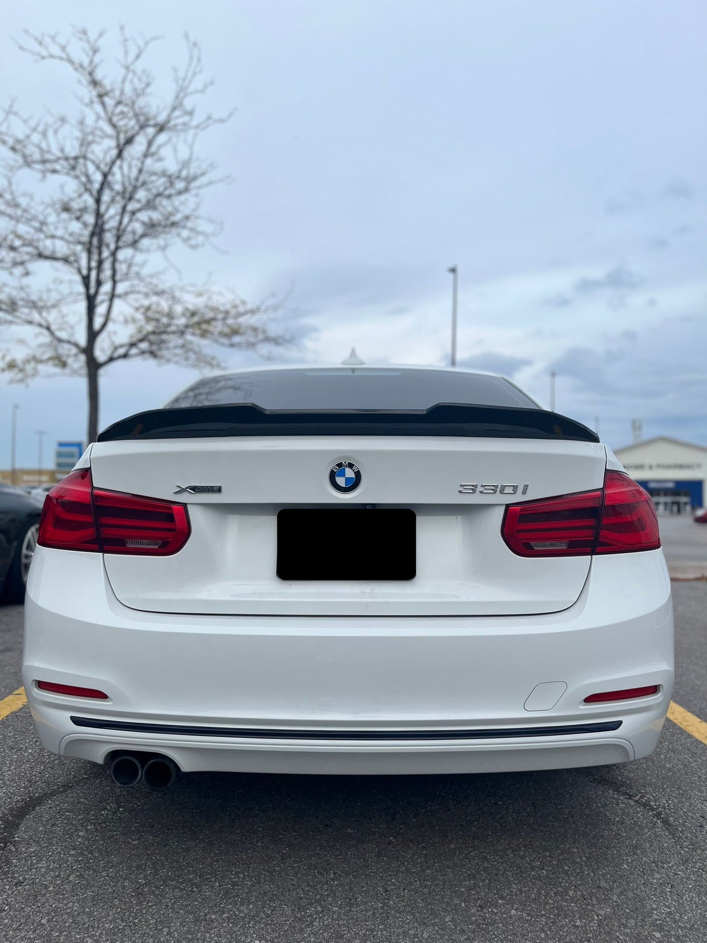 2012-2018 BMW 3/m series f30/f80 (320i/328i/330i/335i/340i/m3) psm style rear trunk spoiler lip gloss black center