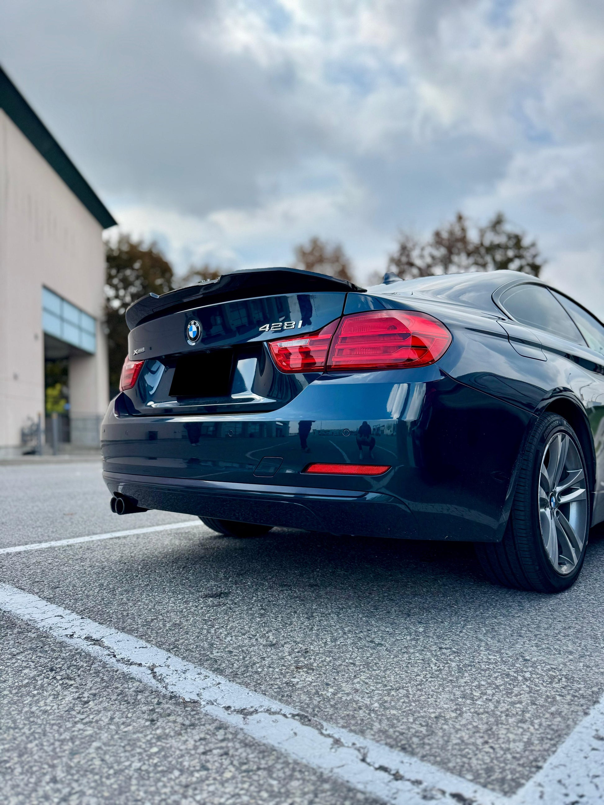 2014-2020 BMW 4 series f32 (428i/430i/435i/440i) psm style rear trunk spoiler lip wing gloss black back right