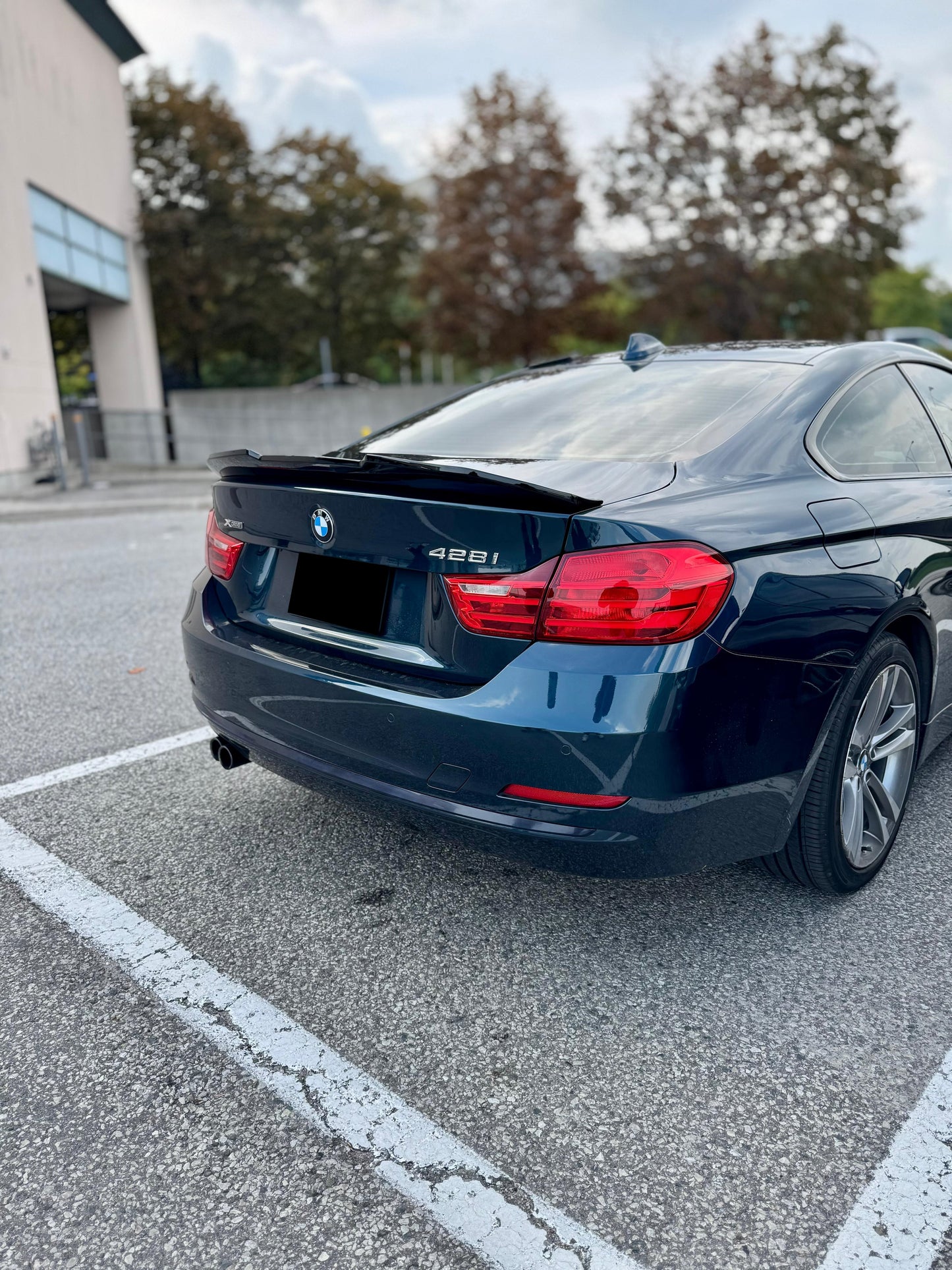 2014-2020 BMW 4 series f32 (428i/430i/435i/440i) psm style rear trunk spoiler lip wing gloss black back right