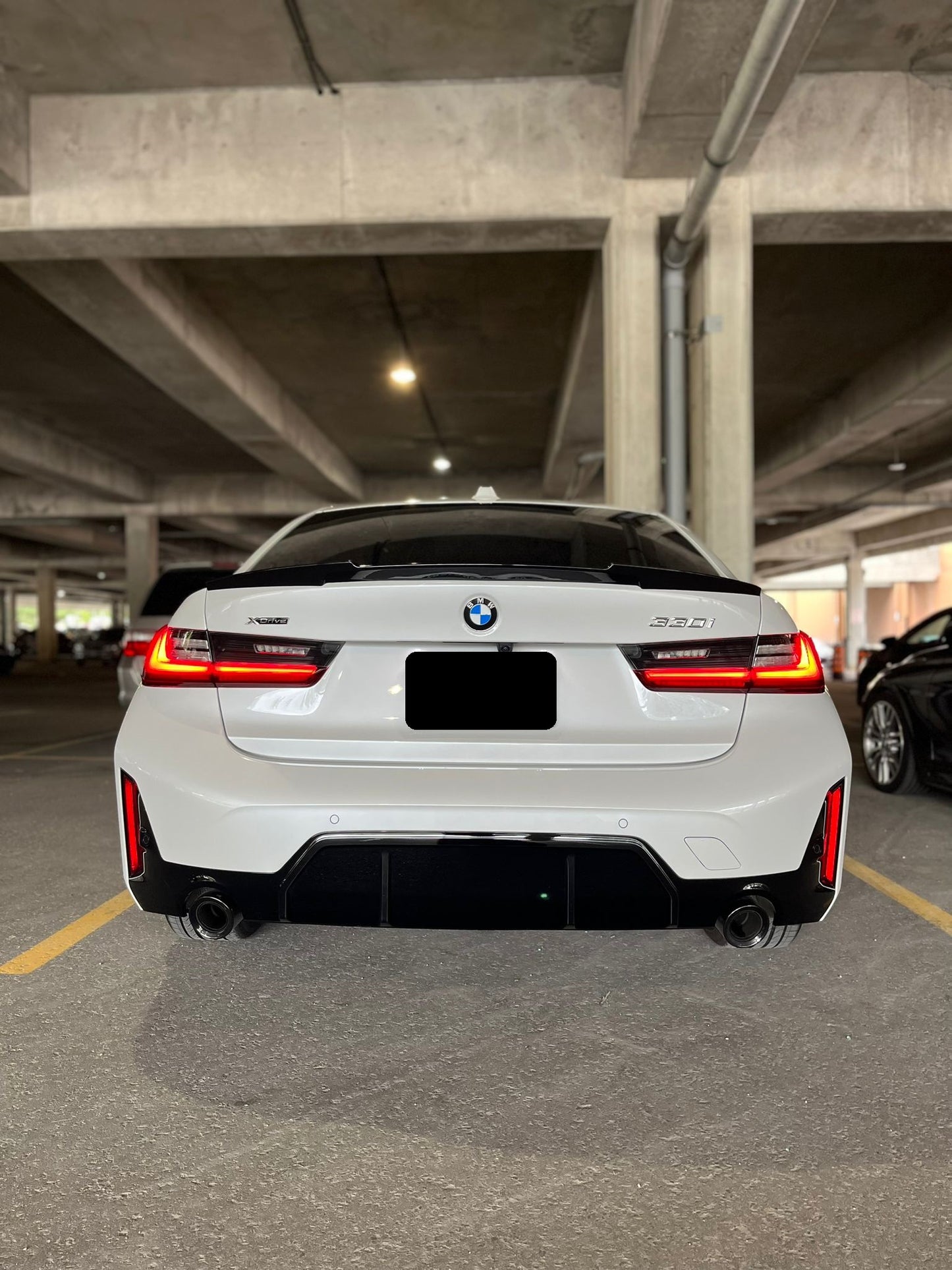 2019-2025 BMW 3/m series g20/g80 (330i/m340i/m3) lci m4 style rear trunk spoiler lip wing gloss black center far